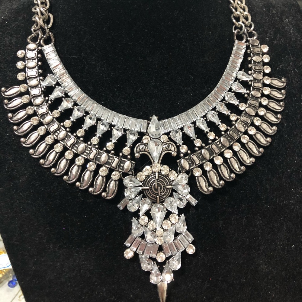 Chunky big necklace
